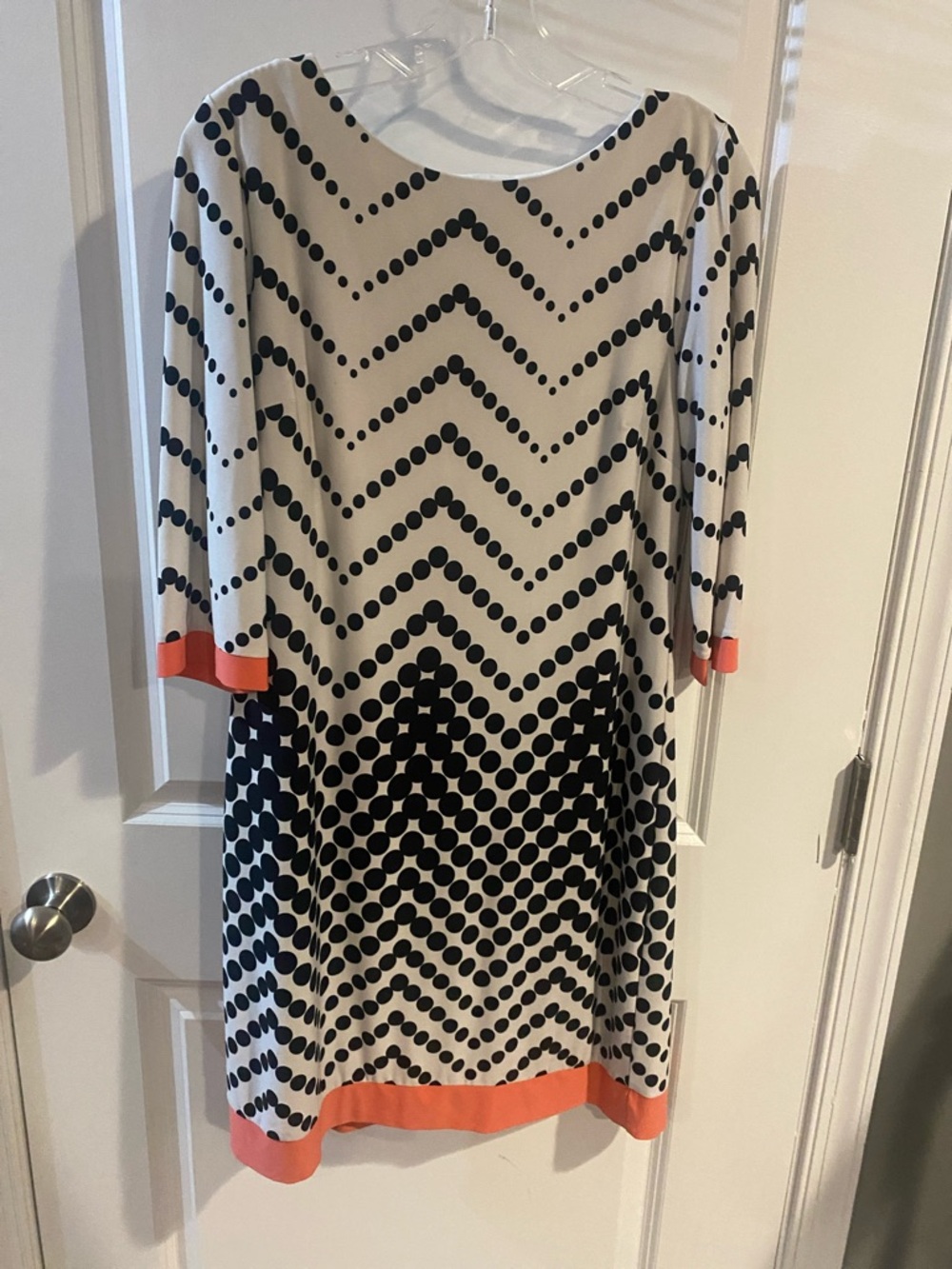 Dressbarn Black Dot Chevron Shift Dress with Coral Trim Size 6